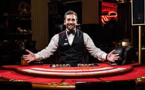 Studio kasino langsung Dream Gaming dengan dealer profesional Studio kasino langsung Dream Gaming dengan dealer hidup